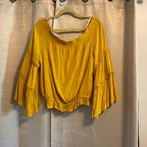 Lulus never worn off the shoulder top